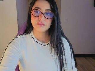 aashleey webcam camsoda model stream image