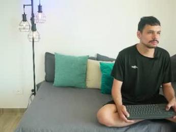 cleoanubis_ webcam model stream image