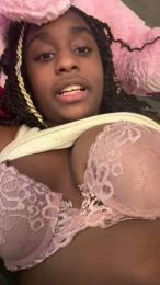 Ebonymommy webcam model stream image