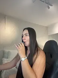 ava_blue webcam model stream image