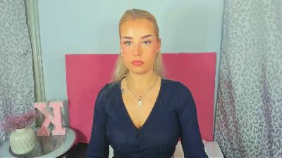 KristyAlone webcam cam4 model stream image
