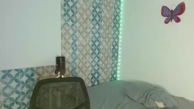 Emilybateee webcam model stream image