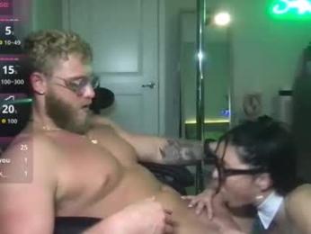 sassytess webcam model stream image