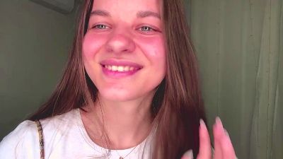 LoraleeClarey webcam cam4 model stream image