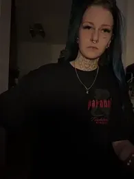 BlueVelvetBat webcam model stream image