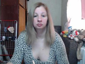 BustyBlondy webcam model stream image