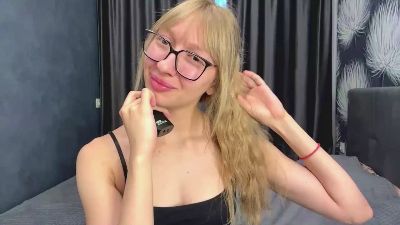 AngeloKotz webcam model stream image