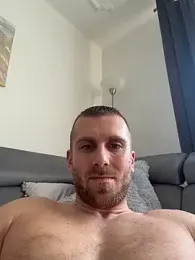 trainwithme webcam stripchat model stream image