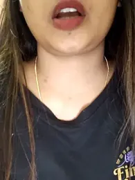 Wild-janvi webcam model stream image