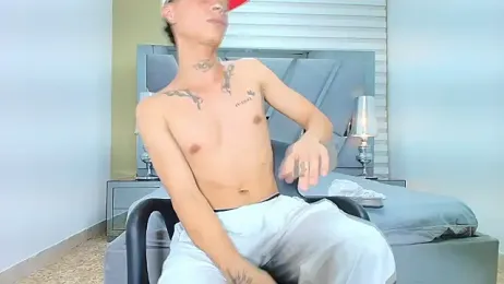 HENRY_GREEN2 webcam model stream image