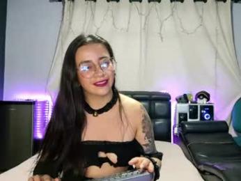alaia_soul_ webcam model stream image