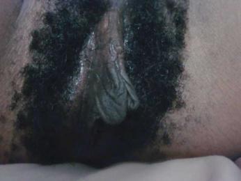 Skinybitchx webcam model stream image