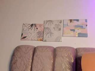hellzel-moon webcam model stream image