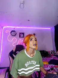 Violeta_R_ webcam model stream image