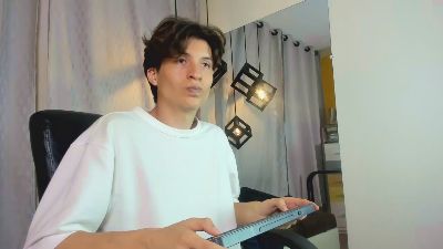 Marcoviolet webcam model stream image