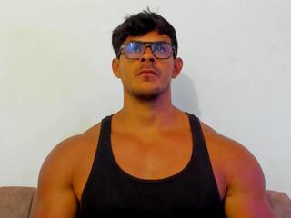 Marcus Harris webcam model stream image