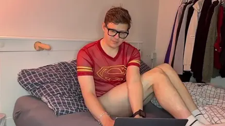 daniel-below webcam stripchat model stream image