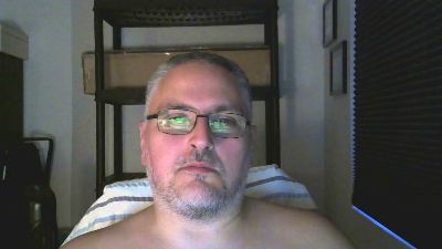 toptopmen webcam model stream image