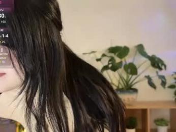 liunana webcam model stream image