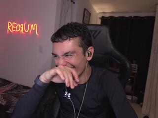 Lucky Sins webcam flirt4free model stream image