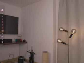 annieguzman_ webcam model stream image