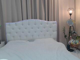 Beta Betty webcam model stream image