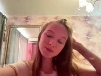 felicevarady webcam model stream image