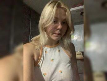 -___--_--------- webcam model stream image