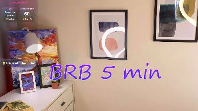 Umia_Bordered webcam model stream image