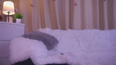 WeiMastrocola webcam model stream image