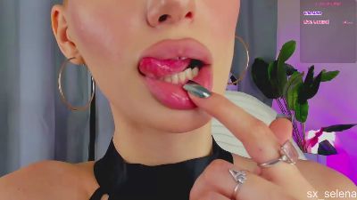 IceStrawberry webcam cam4 model stream image
