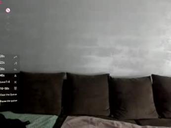 ivytease_ webcam model stream image