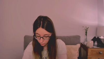 AnnaDoll webcam model stream image