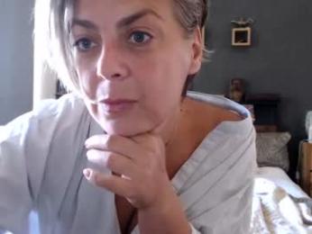 milfyanddaddy webcam model stream image