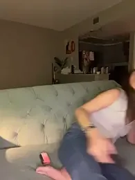 molly_witha_chance webcam model stream image