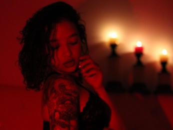 VickyBelle webcam model stream image