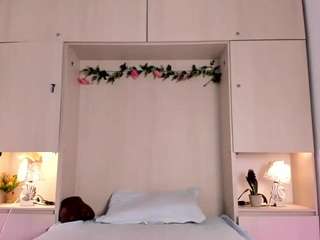 keylaross webcam model stream image