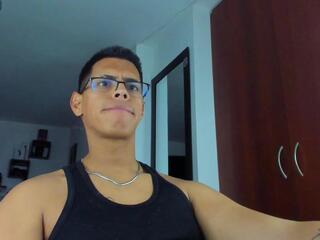 Johnny Walls webcam model stream image