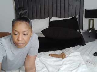 january-rose webcam model stream image