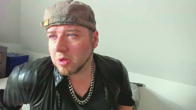 RLPlover webcam model stream image