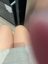 Mia-77 webcam model stream image