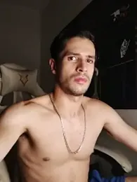 Cshunderlick webcam model stream image