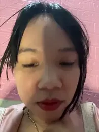 Leeeeiu webcam model stream image