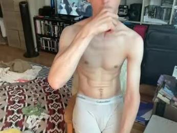 hungtwnk943337 webcam model stream image