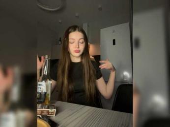 Konch-AI webcam bongacams model stream image