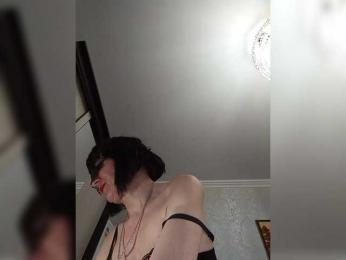 Lilya18 webcam model stream image