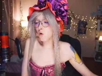 koshkasenpai webcam model stream image
