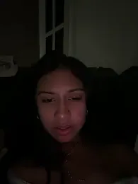 lynn9000 webcam model stream image