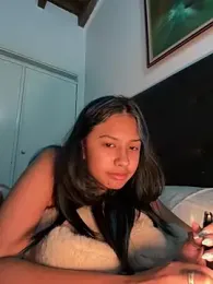 lynn9000 webcam model stream image