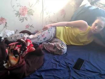 gray-couple webcam model stream image